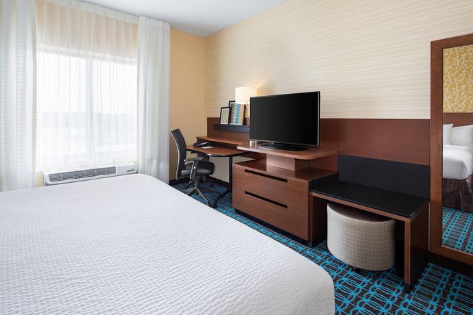 Imagen de la habitación del Hotel Fairfield Inn and Suites By Marriott Poplar Bluff. Foto 11