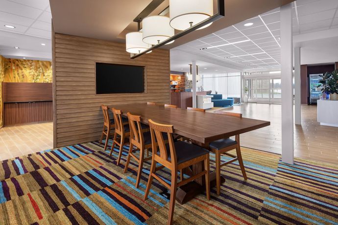 Imagen de la habitación del Hotel Fairfield Inn and Suites By Marriott Poplar Bluff. Foto 13