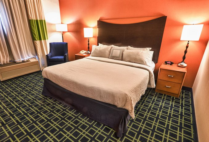 Imagen de la habitación del Hotel Fairfield Inn and Suites By Marriott Portland Airport. Foto 4