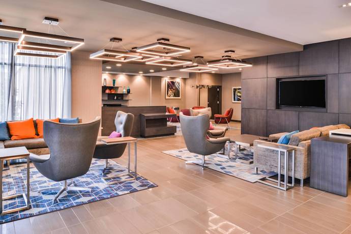 Imagen de los interiores del Hotel Fairfield Inn and Suites By Marriott Raleigh Cary. Foto 15