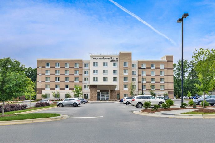 Imagen general del Hotel Fairfield Inn and Suites By Marriott Raleigh Cary. Foto 1