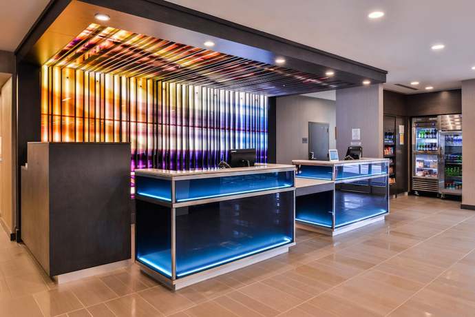 Imagen de los interiores del Hotel Fairfield Inn and Suites By Marriott Raleigh Cary. Foto 18