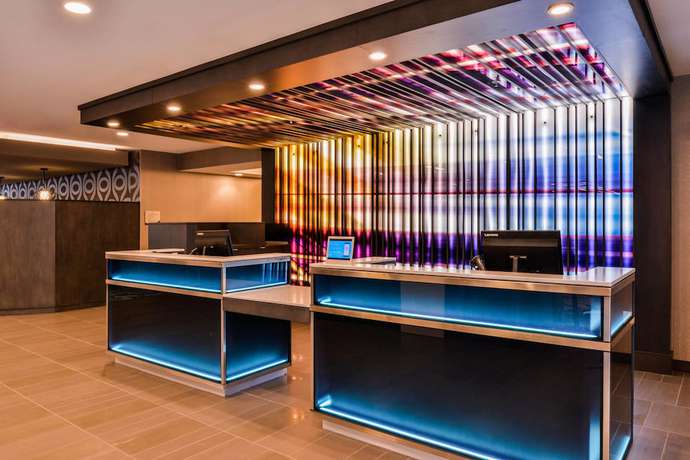 Imagen de los interiores del Hotel Fairfield Inn and Suites By Marriott Raleigh Cary. Foto 19