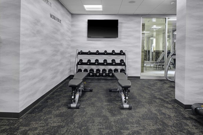 Imagen de los interiores del Hotel Fairfield Inn and Suites By Marriott Roanoke Salem. Foto 10