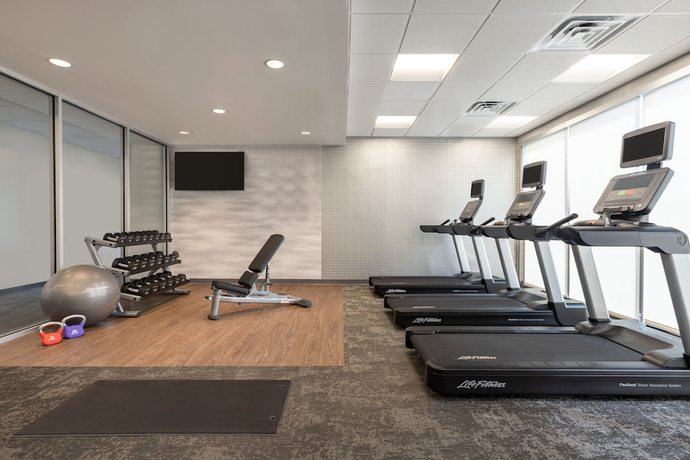 Imagen de los interiores del Hotel Fairfield Inn and Suites By Marriott Rockaway. Foto 18