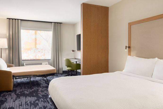 Imagen de la habitación del Hotel Fairfield Inn and Suites By Marriott Rockaway. Foto 6