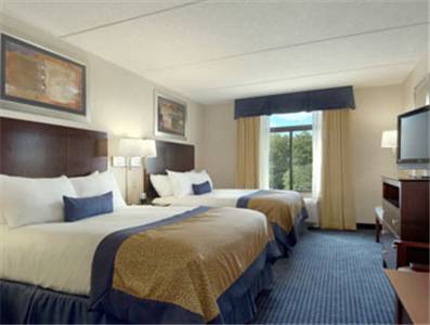 Imagen de la habitación del Hotel Fairfield Inn and Suites By Marriott Rome. Foto 3