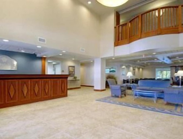 Imagen de los interiores del Hotel Fairfield Inn and Suites By Marriott Rome. Foto 11