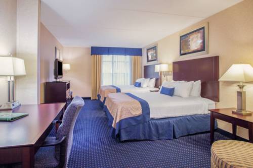 Imagen de la habitación del Hotel Fairfield Inn and Suites By Marriott Rome, Rome. Foto 8