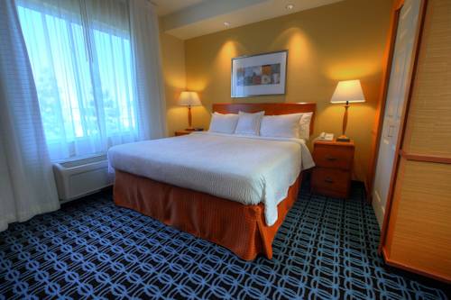 Imagen de la habitación del Hotel Fairfield Inn and Suites By Marriott Sacramento Airport Natomas. Foto 3