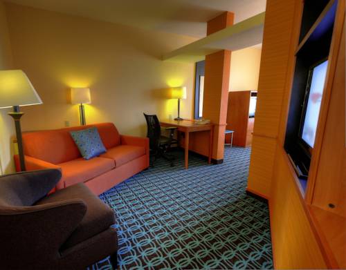 Imagen de la habitación del Hotel Fairfield Inn and Suites By Marriott Sacramento Airport Natomas. Foto 4