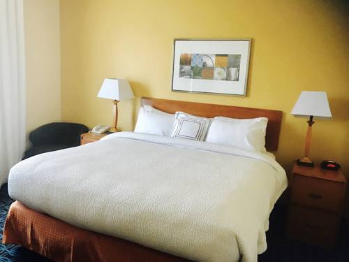 Imagen de la habitación del Hotel Fairfield Inn and Suites By Marriott Sacramento Airport Natomas. Foto 6