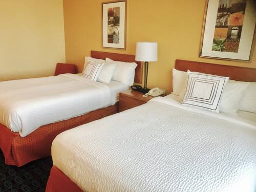 Imagen de la habitación del Hotel Fairfield Inn and Suites By Marriott Sacramento Airport Natomas. Foto 7
