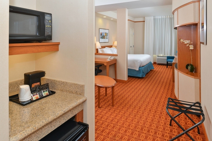 Imagen de la habitación del Hotel Fairfield Inn and Suites By Marriott Sacramento Elk Grove. Foto 11