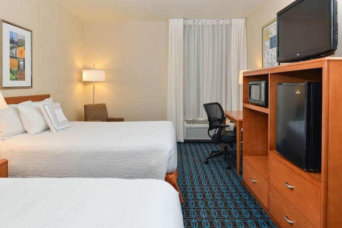 Imagen de la habitación del Hotel Fairfield Inn and Suites By Marriott Sacramento Elk Grove. Foto 13