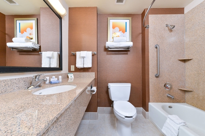 Imagen de la habitación del Hotel Fairfield Inn and Suites By Marriott Sacramento Elk Grove. Foto 14