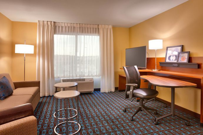Imagen de la habitación del Hotel Fairfield Inn and Suites By Marriott Salt Lake City Midvale. Foto 3