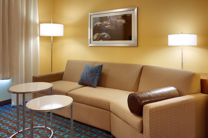 Imagen de la habitación del Hotel Fairfield Inn and Suites By Marriott Salt Lake City Midvale. Foto 4