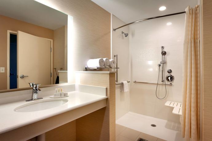 Imagen de la habitación del Hotel Fairfield Inn and Suites By Marriott Salt Lake City Midvale. Foto 7