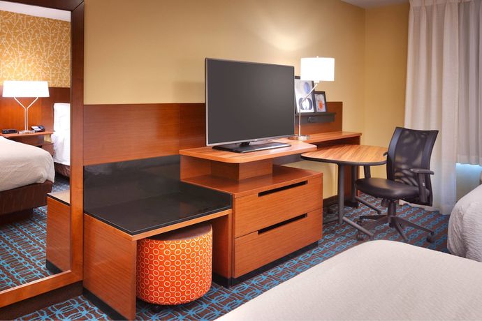 Imagen de la habitación del Hotel Fairfield Inn and Suites By Marriott Salt Lake City Midvale. Foto 11