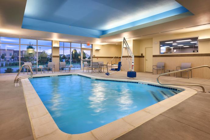 Imagen de la piscina del Hotel Fairfield Inn and Suites By Marriott Salt Lake City Midvale. Foto 20