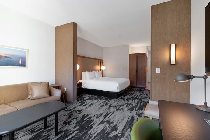 Imagen de la habitación del Hotel Fairfield Inn and Suites By Marriott San Francisco Pacifica. Foto 3
