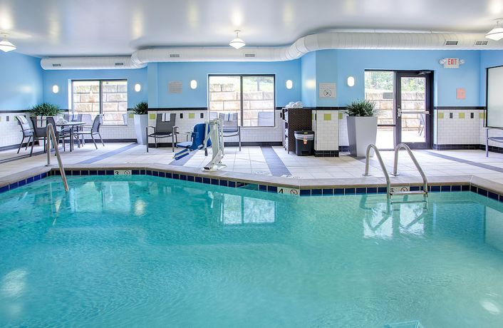 Imagen de la piscina del Hotel Fairfield Inn and Suites By Marriott Sevierville Kodak. Foto 17