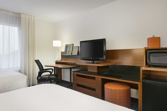 Imagen de la habitación del Hotel Fairfield Inn and Suites By Marriott Smithfield Selma/i-95. Foto 8