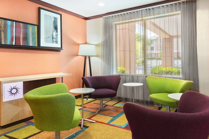 Imagen de los interiores del Hotel Fairfield Inn and Suites By Marriott Springdale. Foto 15
