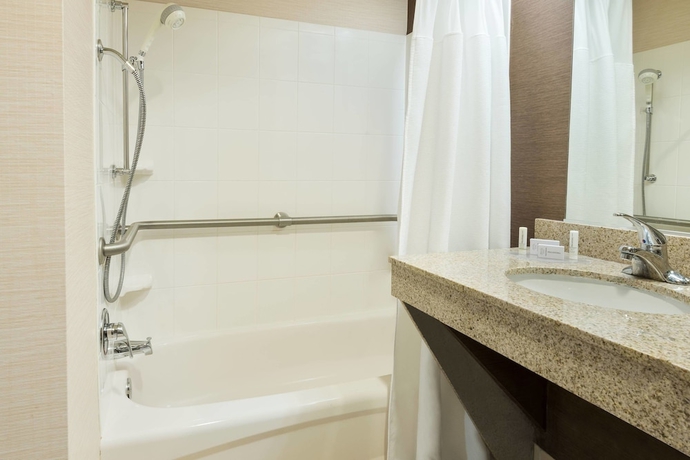 Imagen de la habitación del Hotel Fairfield Inn and Suites By Marriott Springdale. Foto 14