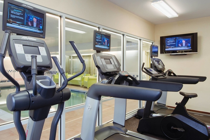 Imagen de los interiores del Hotel Fairfield Inn and Suites By Marriott St. Louis Chesterfield. Foto 16