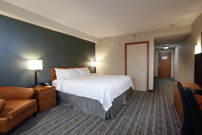 Imagen de la habitación del Hotel Fairfield Inn and Suites By Marriott Sudbury. Foto 7
