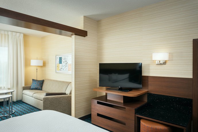 Imagen de la habitación del Hotel Fairfield Inn and Suites By Marriott Tacoma Dupont. Foto 8
