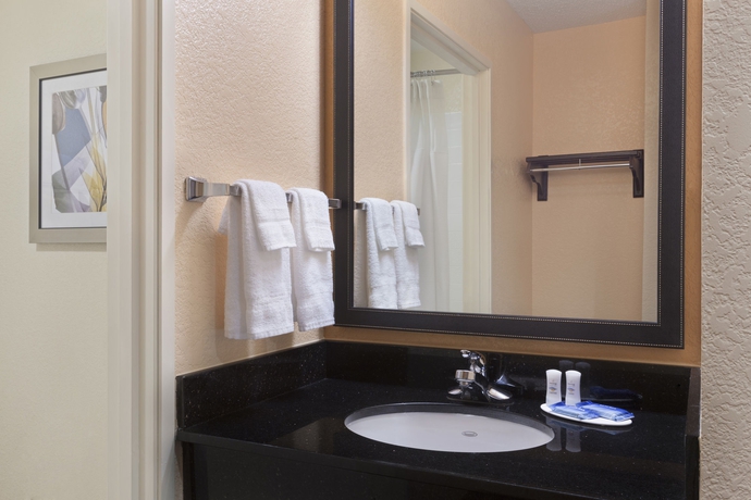 Imagen de la habitación del Hotel Fairfield Inn and Suites By Marriott Tampa Brandon. Foto 5