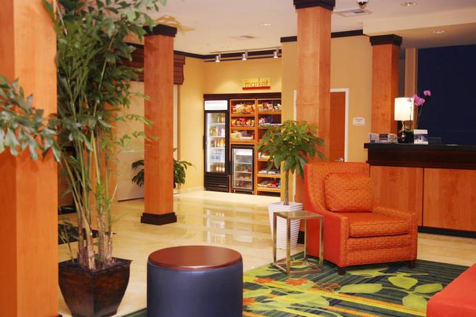 Imagen de los interiores del Hotel Fairfield Inn and Suites By Marriott Tehachapi. Foto 14
