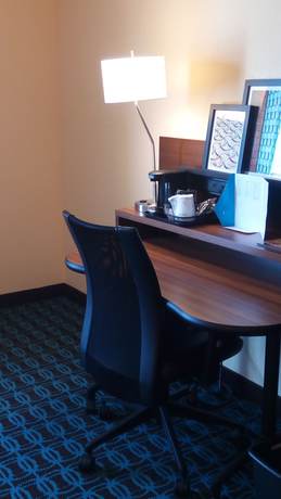 Imagen de la habitación del Hotel Fairfield Inn and Suites By Marriott Tifton. Foto 3