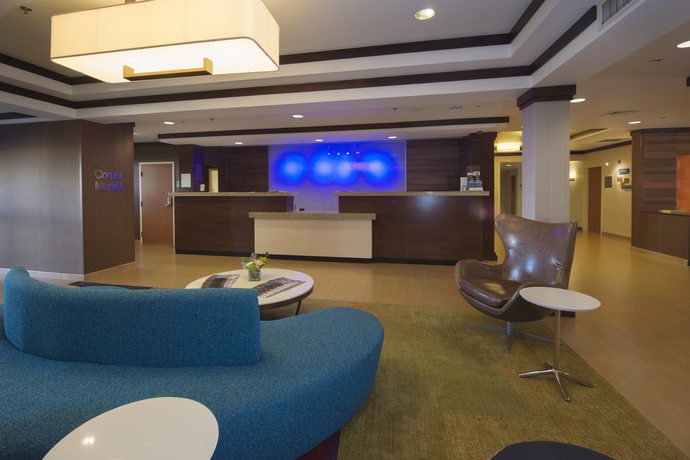 Imagen de los interiores del Hotel Fairfield Inn and Suites By Marriott Tifton. Foto 13