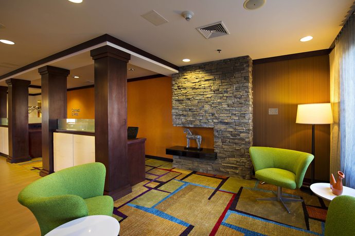 Imagen de los interiores del Hotel Fairfield Inn and Suites By Marriott Tifton. Foto 14