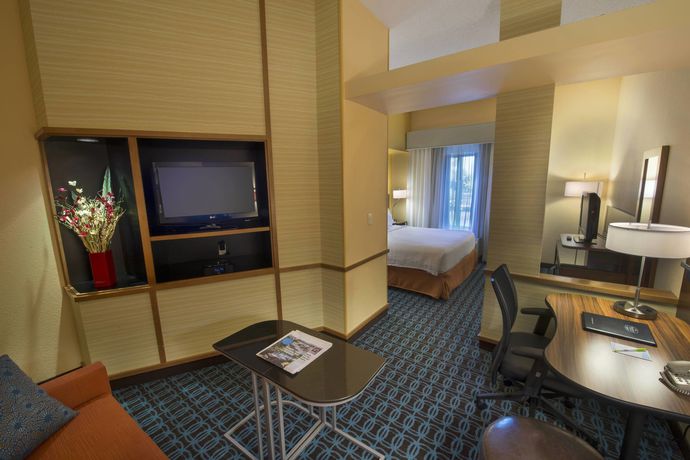 Imagen de la habitación del Hotel Fairfield Inn and Suites By Marriott Tifton. Foto 8