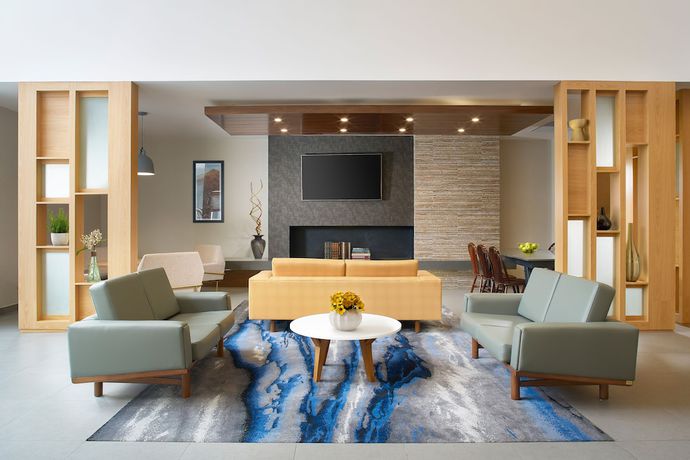 Imagen de los interiores del Hotel Fairfield Inn and Suites By Marriott Tijuana. Foto 7