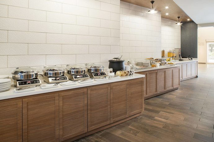 Imagen del bar/restaurante del Hotel Fairfield Inn and Suites By Marriott Tijuana. Foto 2