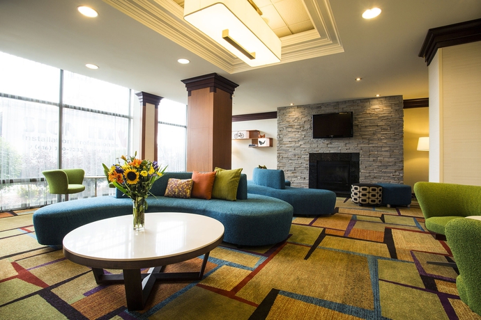 Imagen general del Hotel Fairfield Inn and Suites By Marriott Toronto Airport. Foto 1