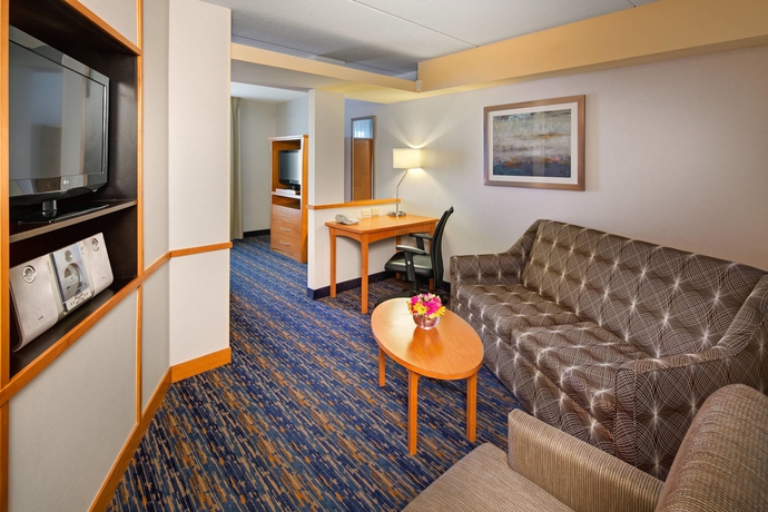 Imagen de la habitación del Hotel Fairfield Inn and Suites By Marriott Toronto Brampton. Foto 3