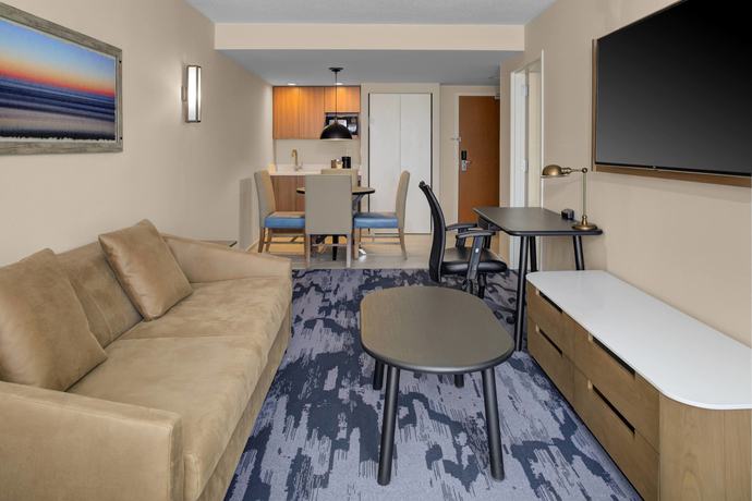 Imagen de la habitación del Hotel Fairfield Inn and Suites By Marriott Virginia Beach Oceanfront. Foto 9