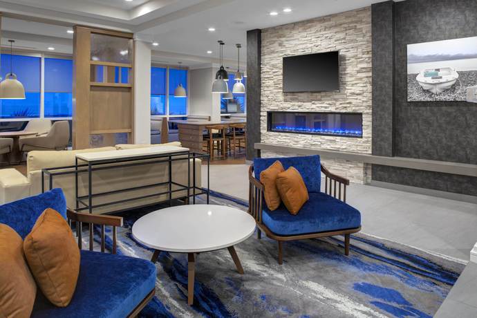 Imagen de los interiores del Hotel Fairfield Inn and Suites By Marriott Virginia Beach Oceanfront. Foto 18