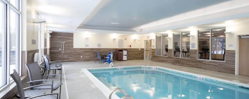 Imagen de la piscina del Hotel Fairfield Inn and Suites By Marriott Wenatchee. Foto 20