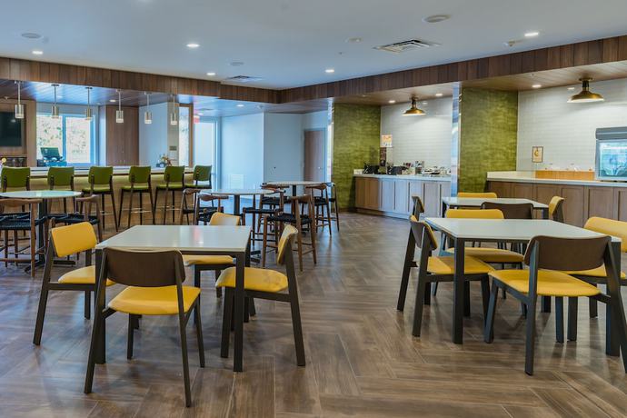 Imagen del bar/restaurante del Hotel Fairfield Inn and Suites By Marriott Wenatchee. Foto 5