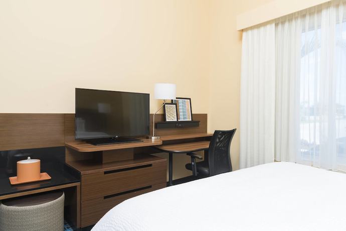Imagen de los interiores del Hotel Fairfield Inn and Suites By Marriott West Monroe. Foto 15