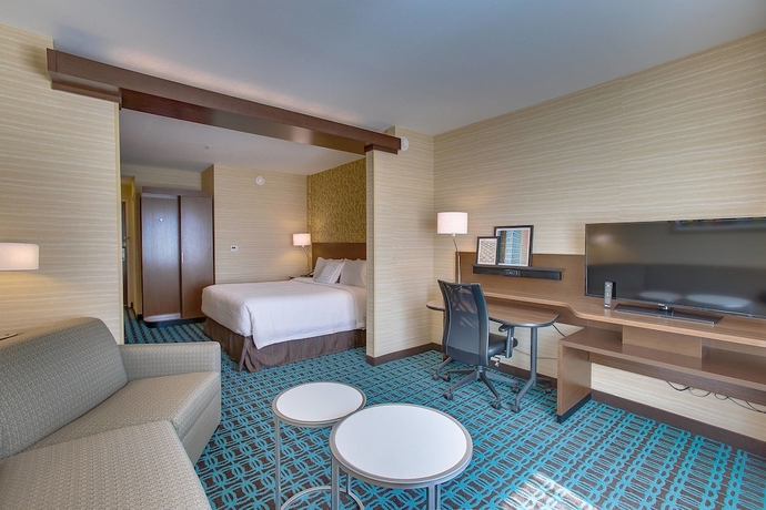 Imagen de la habitación del Hotel Fairfield Inn and Suites By Marriott Wichita East. Foto 17