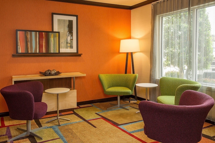 Imagen de los interiores del Hotel Fairfield Inn and Suites By Marriott Wilson. Foto 15